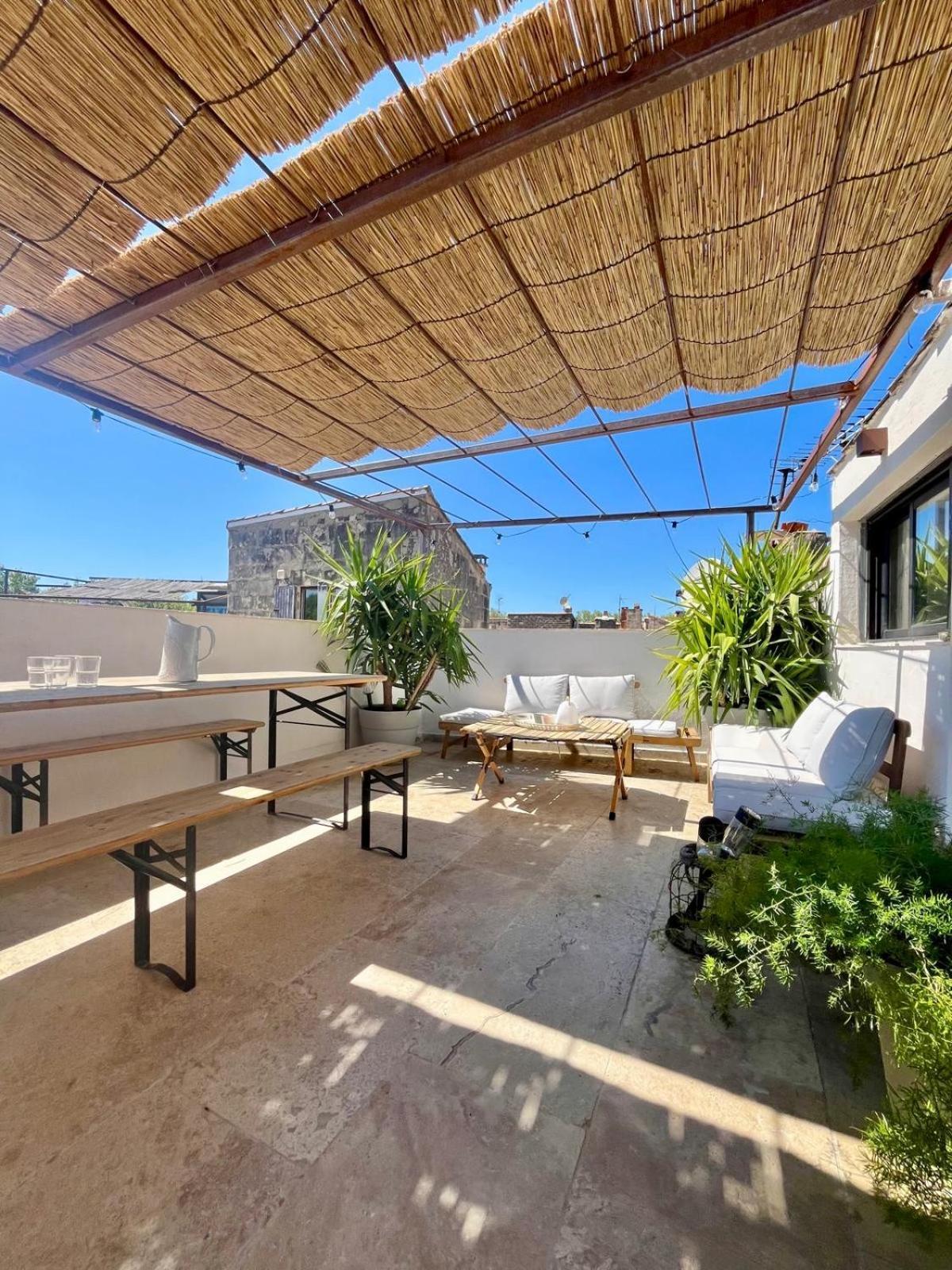 Maison Nomade, Clim - Terrasse Arles Luaran gambar