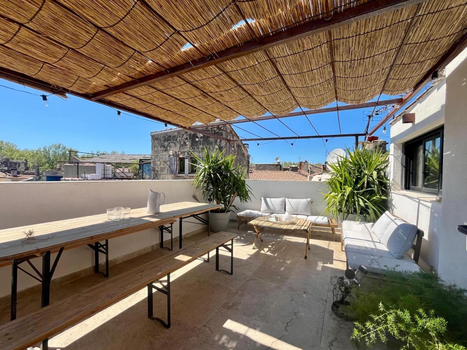 Maison Nomade, Clim - Terrasse Arles Luaran gambar