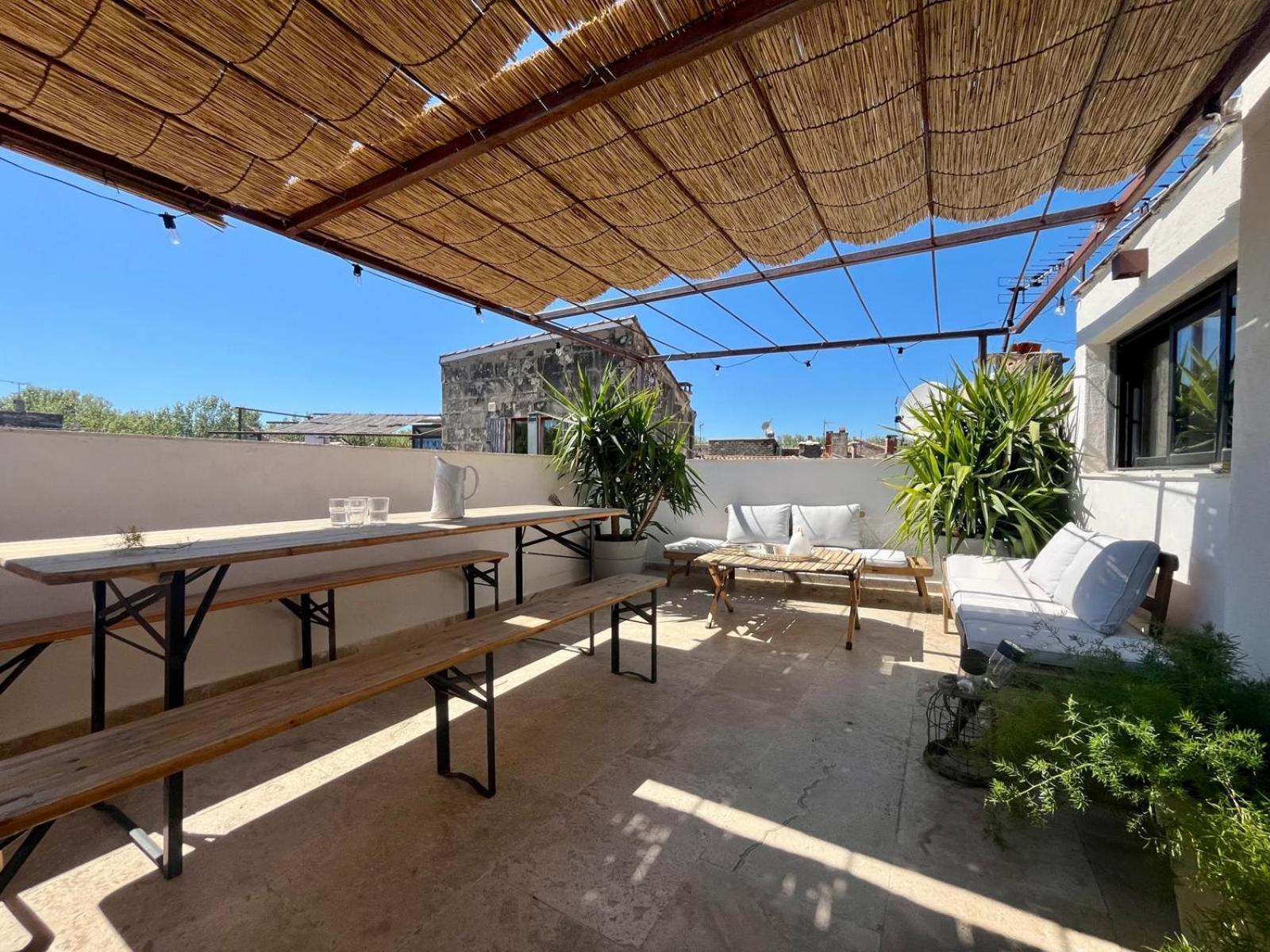 Maison Nomade, Clim - Terrasse Arles Luaran gambar